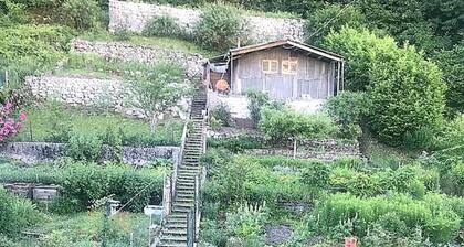 Charming little art deco apartment