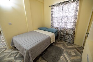 1 quarto, ferros/tábuas de passar roupa, Wi-Fi, roupa de cama