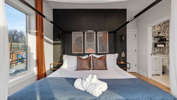 2 bedrooms, iron/ironing board, travel crib, WiFi
