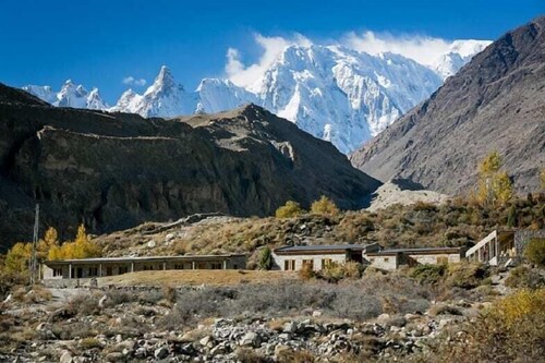 Sarai Silk Route Hotel Passu Hunza