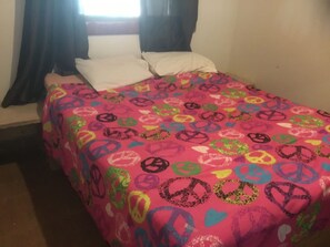 6 chambres, draps fournis