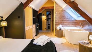Comfort appartement, uitzicht op tuin | 1 slaapkamer, individueel gedecoreerd, individueel gemeubileerd