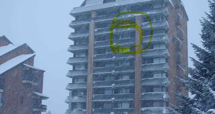 APARTMENT FOR A FAMILY OF 5 FACING THE SLOPES WITH UNOBSTRUCTED VIEW