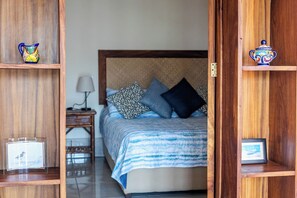 2 bedrooms, in-room safe, desk, WiFi - La Terraza - 2-bedroom seaside apartment in Zihuatanejo -  Pueblo Magico (Zihuatanejo)