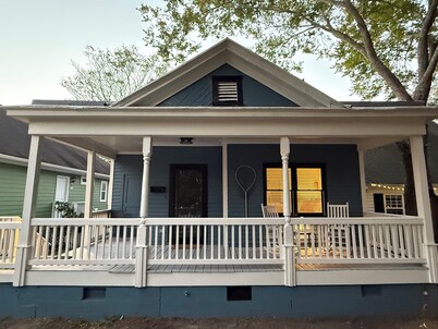 Charming NEW 3-BR Bungalow in Historic Downtown Wilmington…Quiet & Walkable!