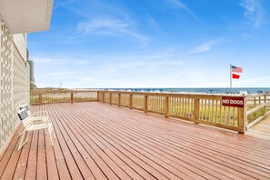 Terrace/patio - Broadmoor1202~Gulf-Front Penthouse | 2BR Luxury Retreat (Orange Beach)