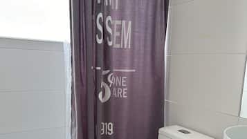 Towels, soap, shampoo, toilet paper