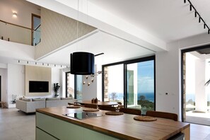 Dining - Agapanthus Ultimate Luxury Villa (Likotinarea)