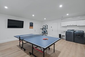Spielezimmer