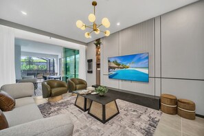 Smart TV