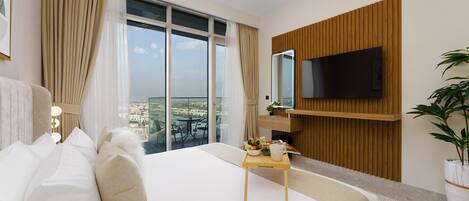 2 bedrooms, in-room safe, iron/ironing board, free WiFi