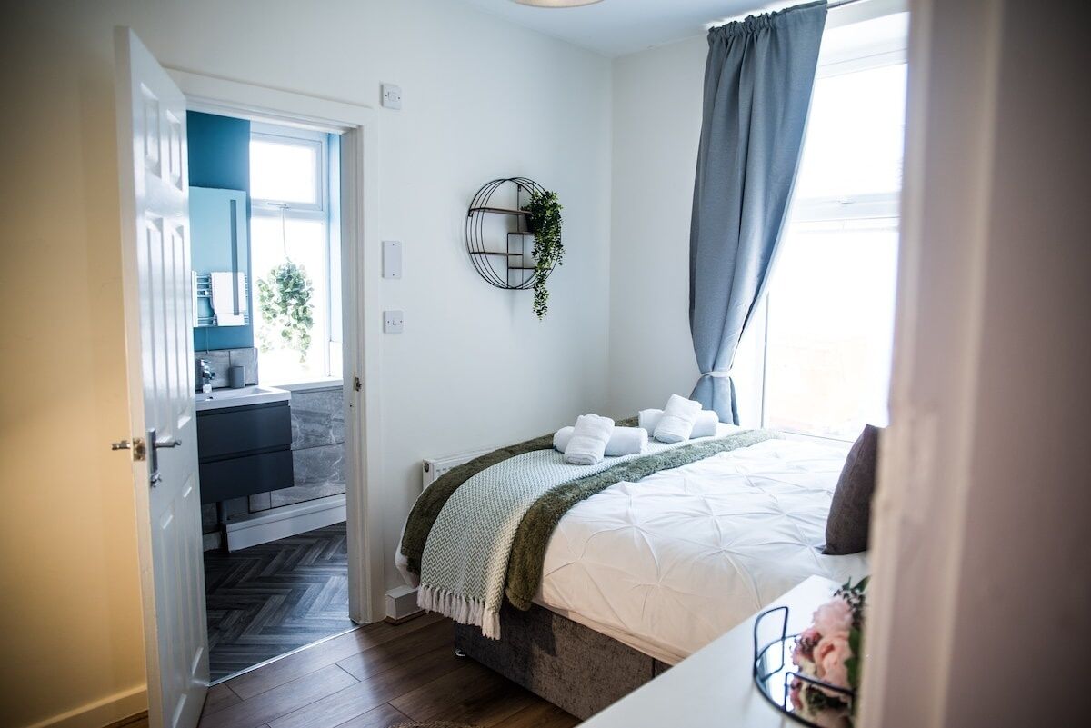 3 Schlafzimmer, Bügeleisen/Bügelbrett, Internetzugang, Bettwäsche