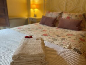 3 Schlafzimmer, Bügeleisen/Bügelbrett, Reisekinderbett, kostenloses WLAN