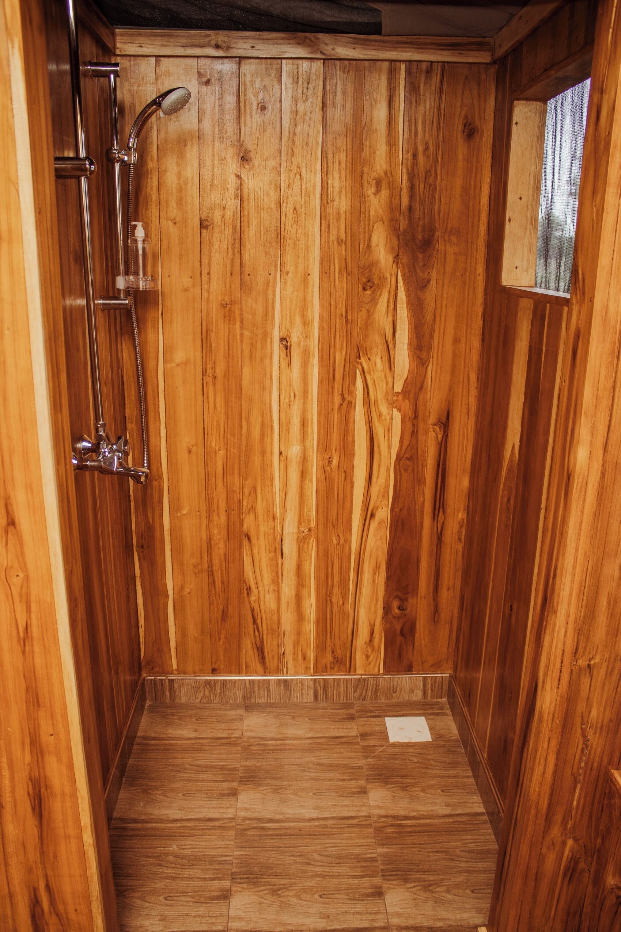 Shower, towels, soap, shampoo