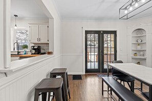 Dining - 3-Bedroom Private Home with Game Room, Fully Fenced, Near Lake Ontario Shoreline (Rochester)