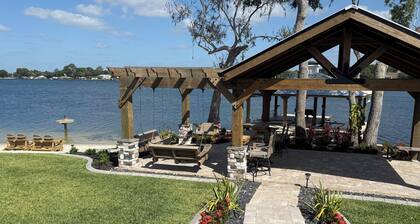 Lake June Cove Getaway