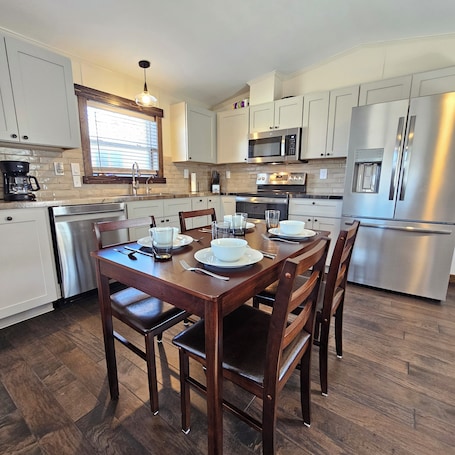 Private kitchen. Charming 2-bedroom house with WiFi, AC in Red Cloud