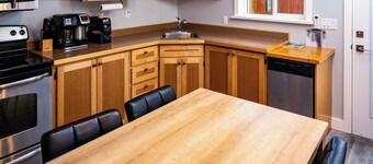 Chims Motel & Cabins