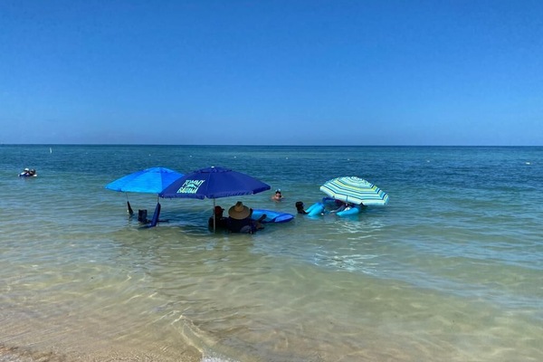 Sun-loungers, beach towels