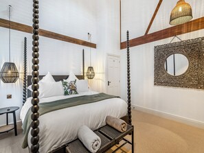 2 bedrooms, free WiFi, bed sheets