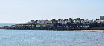 1 bedroom amazing apartment in Royan