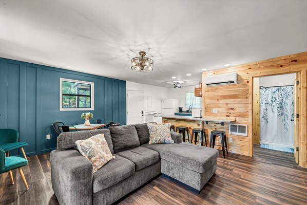 Smart TV, video games