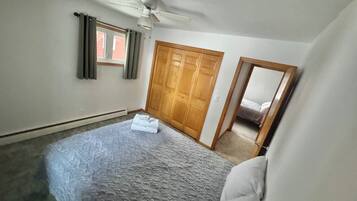 3 多间卧室、WiFi、床单