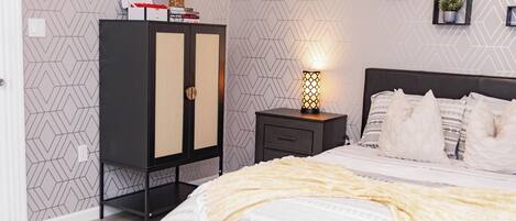1 bedroom, WiFi, bed sheets