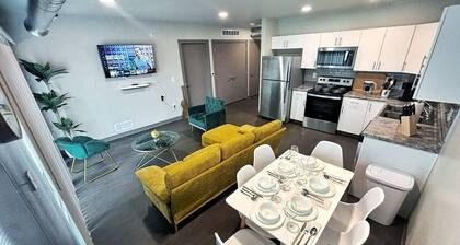 Modern Comfort Meets Affordable Luxury – Your Perfect Stay Awaits!