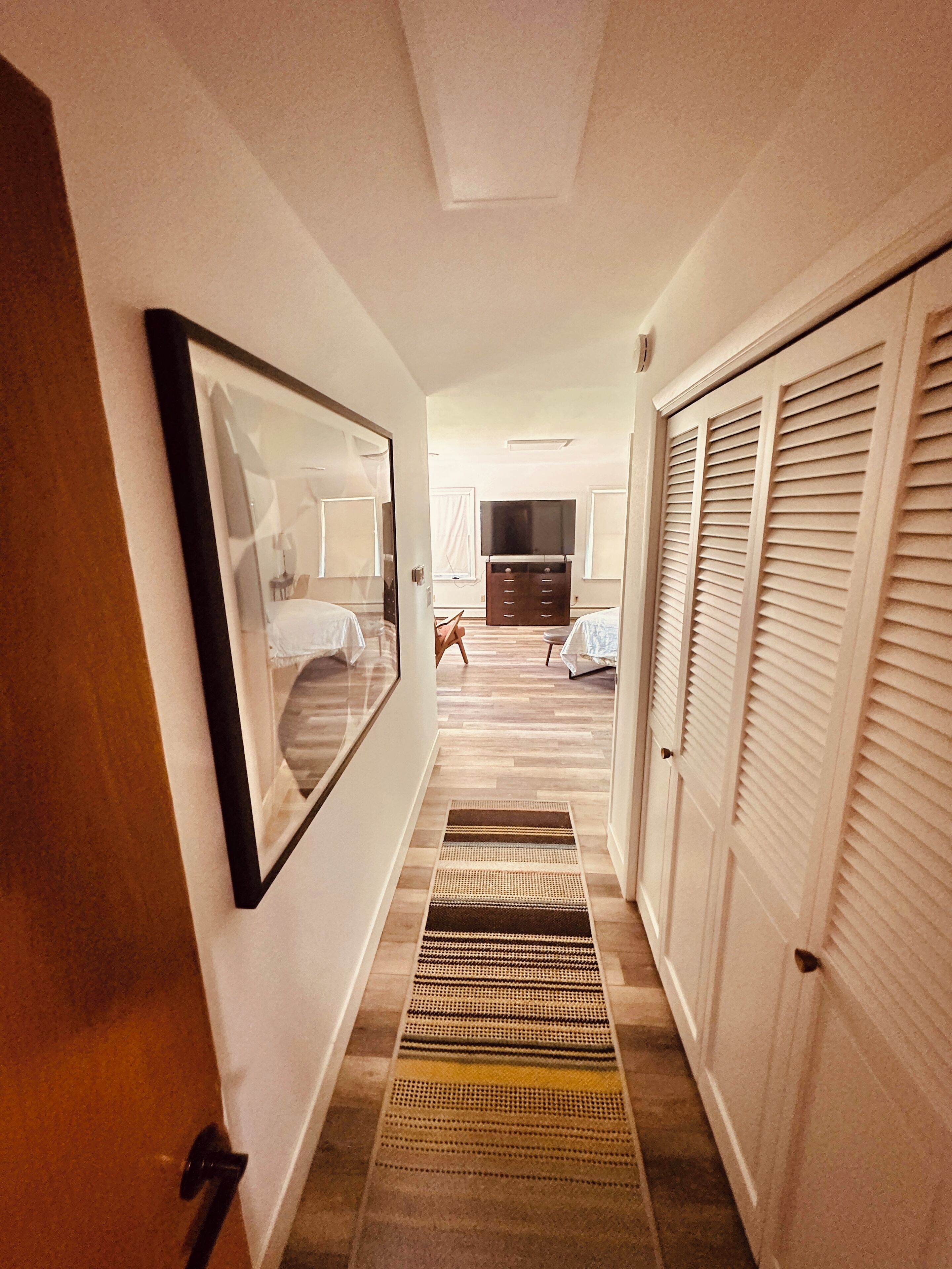 2 chambres, fer et planche à repasser, Wi-Fi, draps fournis