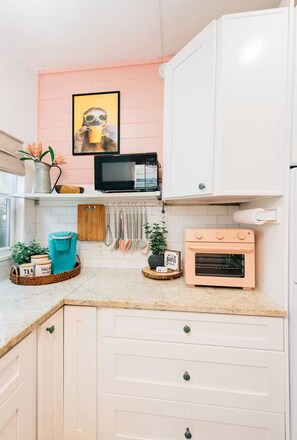 Microwave, stovetop - Wild + Rooted: A Micro Vacay!  >1 mile to River Walk + Armature Works (Tampa)
