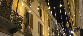 "Libiam nè lieti calici" dwells at the foot of the Torrazzo dedicated to music.