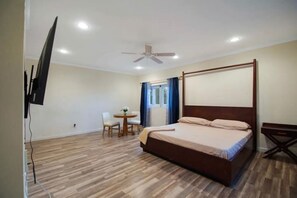 2 habitaciones, tabla de planchar con plancha y wifi gratis