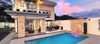 Arenal Harmony Villa - Private heated pool!