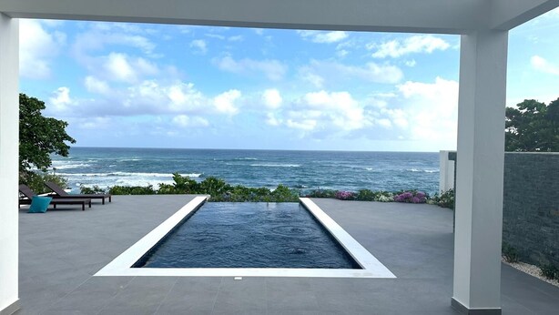 Pool - Modern Oceanfront  4-bedroom house with pool, WiFi, AC in lovely town of Cabrera (Dominican Republic)