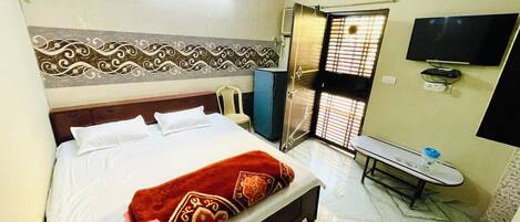 Zimmer, Stadtblick | Aussenbereich