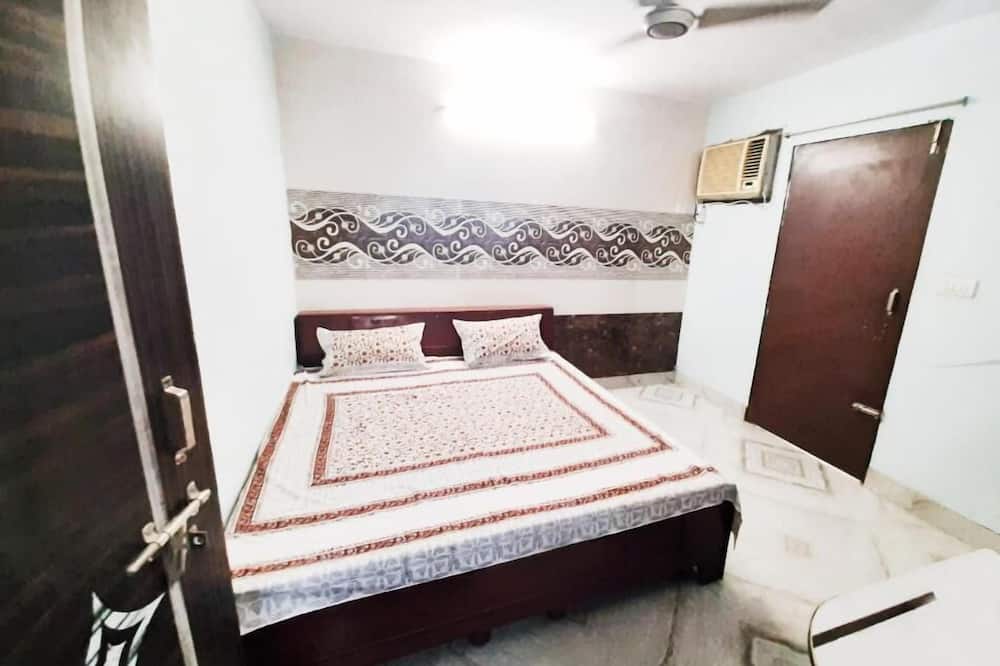 Aman Residency