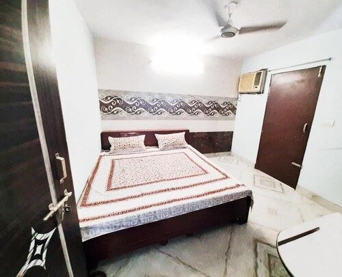 Aman Residency