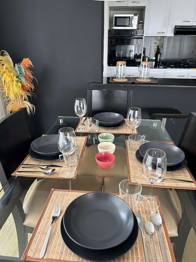 Cozy Stay in El Poblado Work & Explore!