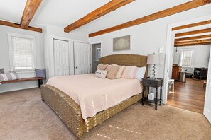 3 bedrooms, iron/ironing board, travel crib, free WiFi