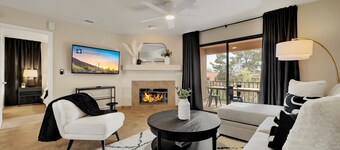 Fountain Hills Grand Patio Spectacular. 2 King Master Suites.