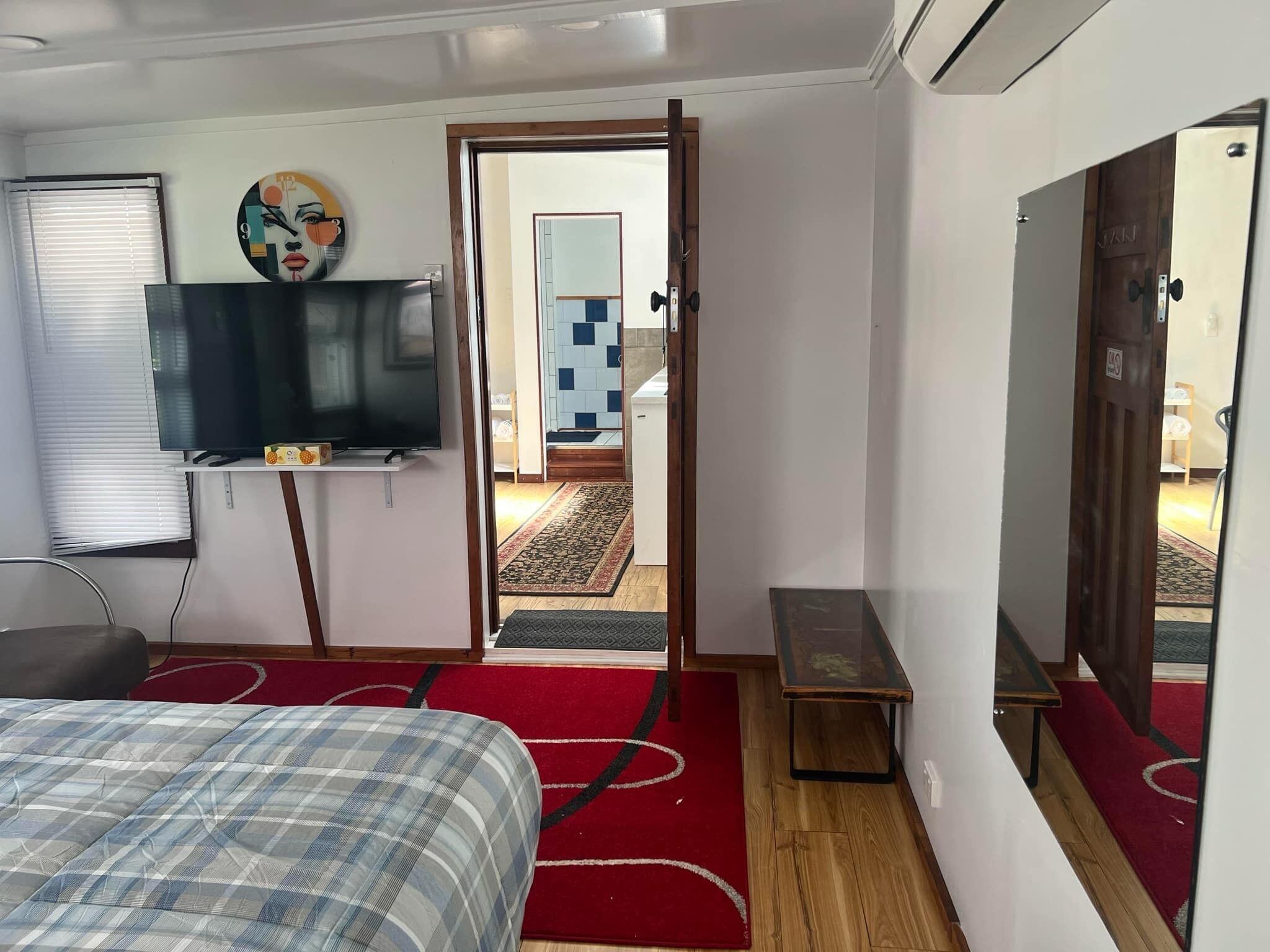 1 bedroom, iron/ironing board, WiFi, bed sheets