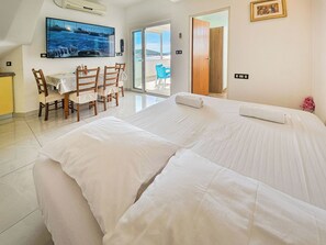 1 soveværelse, internetforbindelse