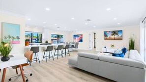 Interior - Waterfront | Boat Rental | Heated Pool | Games Room | Sleeps 8 (Lighthouse Point)