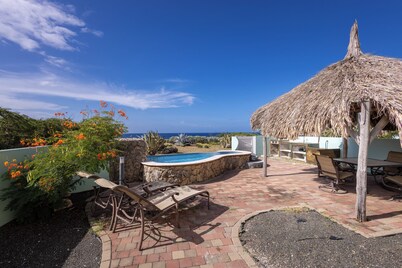 Villa Brisa - An Oceanfront GEM!