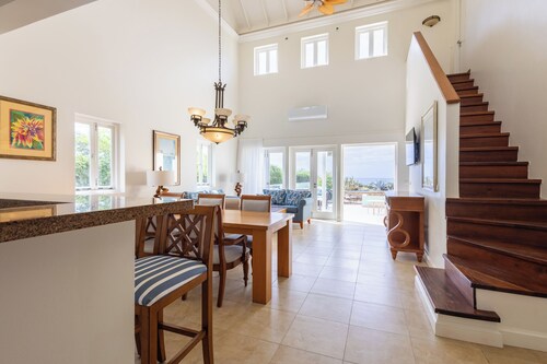 Villa Brisa - An Oceanfront GEM!