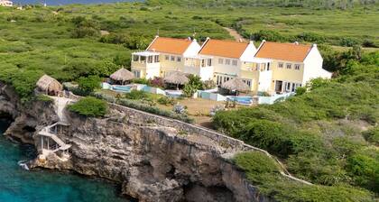 Villa Brisa - An Oceanfront GEM!