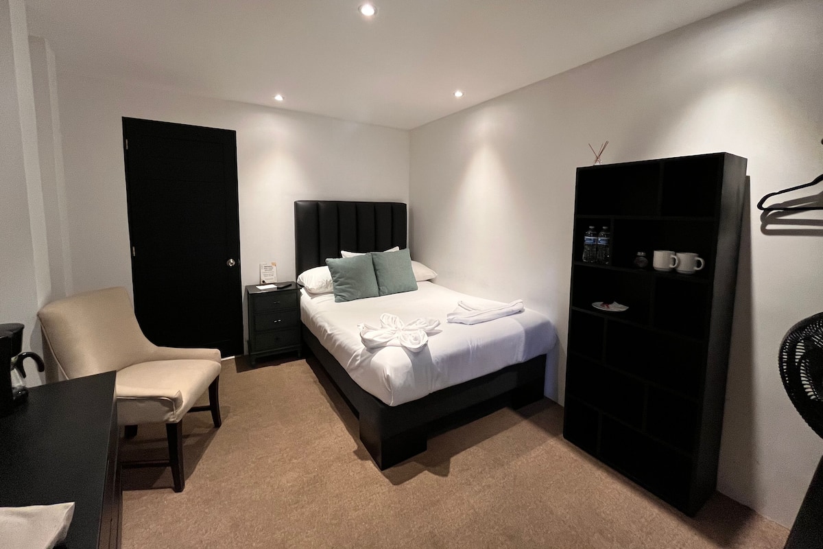 1 bedroom, desk, laptop workspace, blackout curtains