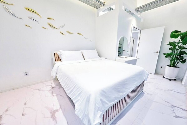 F9 Tailor Serviced Home Near Hongik Univ - Seoul