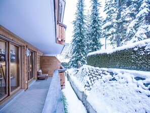 Terrace/patio - Résidence Bristol 11 by Interhome (Villars)